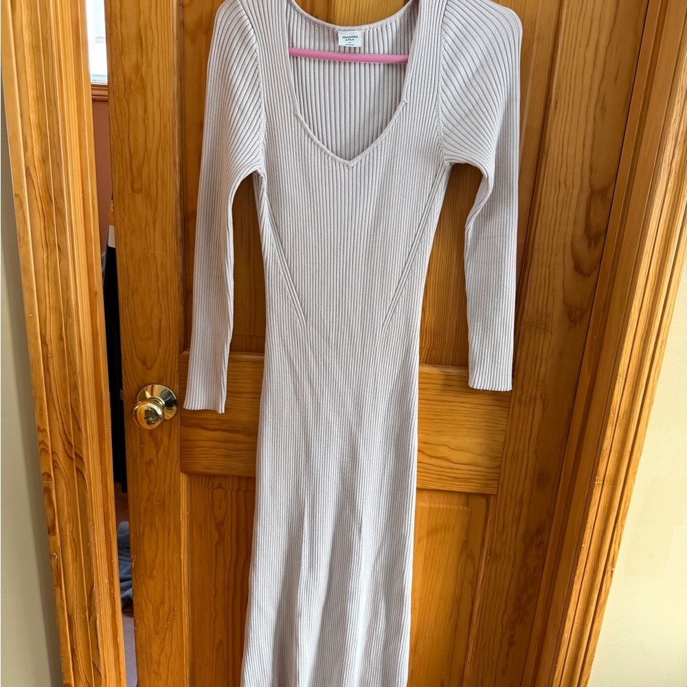 Abercrombie & Fitch Cream Long Sleeve Dress